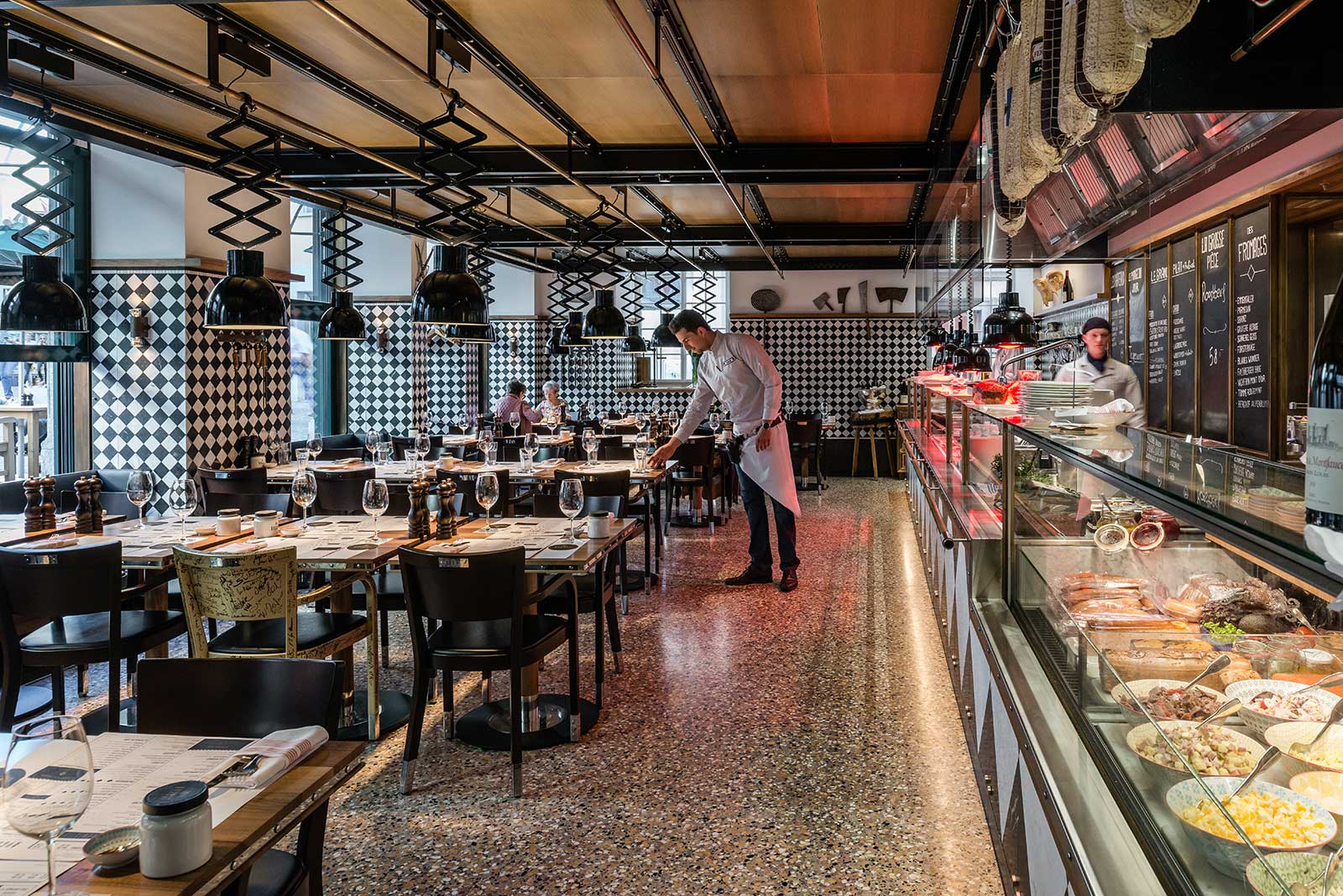 Where a time-honored luxury hotel uses cutting-edge technology.